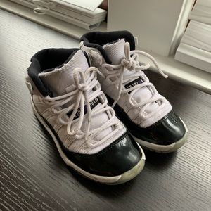 Jordan retro 11
